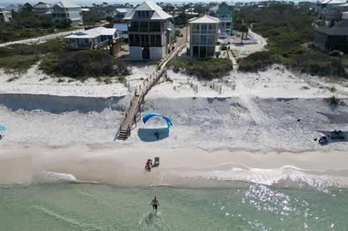 North Cape Behing Trading Post Pet Friendly - carbon neutral hotel in Unknown City