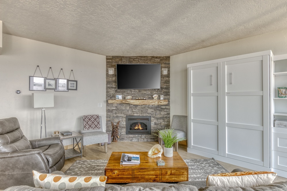 Sand & Sea Resort Condominiums - photo 610