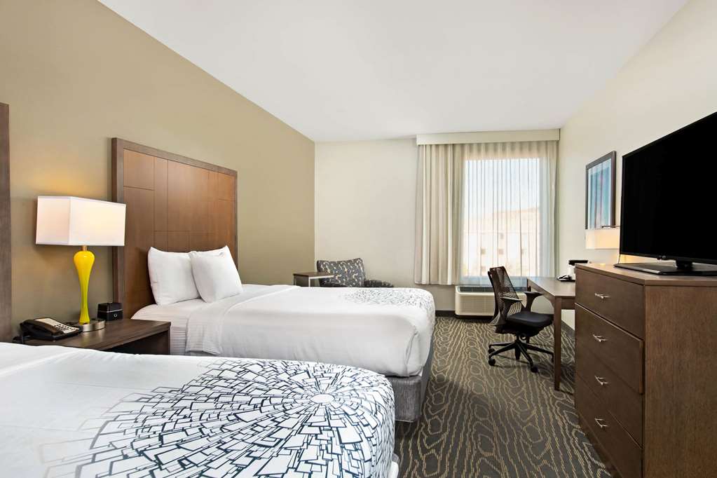 La Quinta Inn & Suites by Wyndham Page at Lake Powell - photo 47