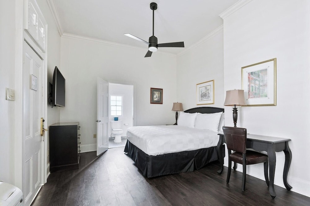 The Streetcar Historic Hotel - photo 17