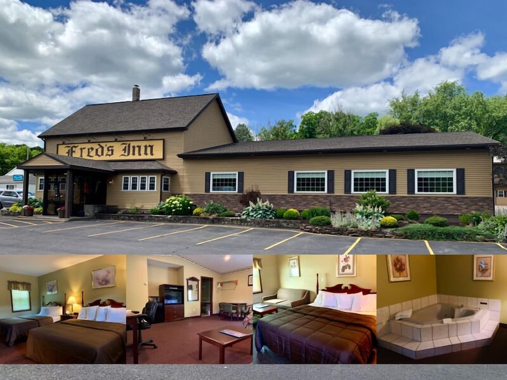 Fred's Inn - photo 2