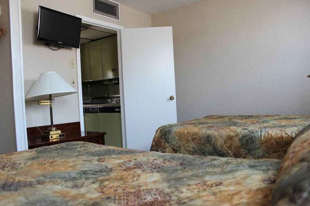 The Carideon Motel - photo 4