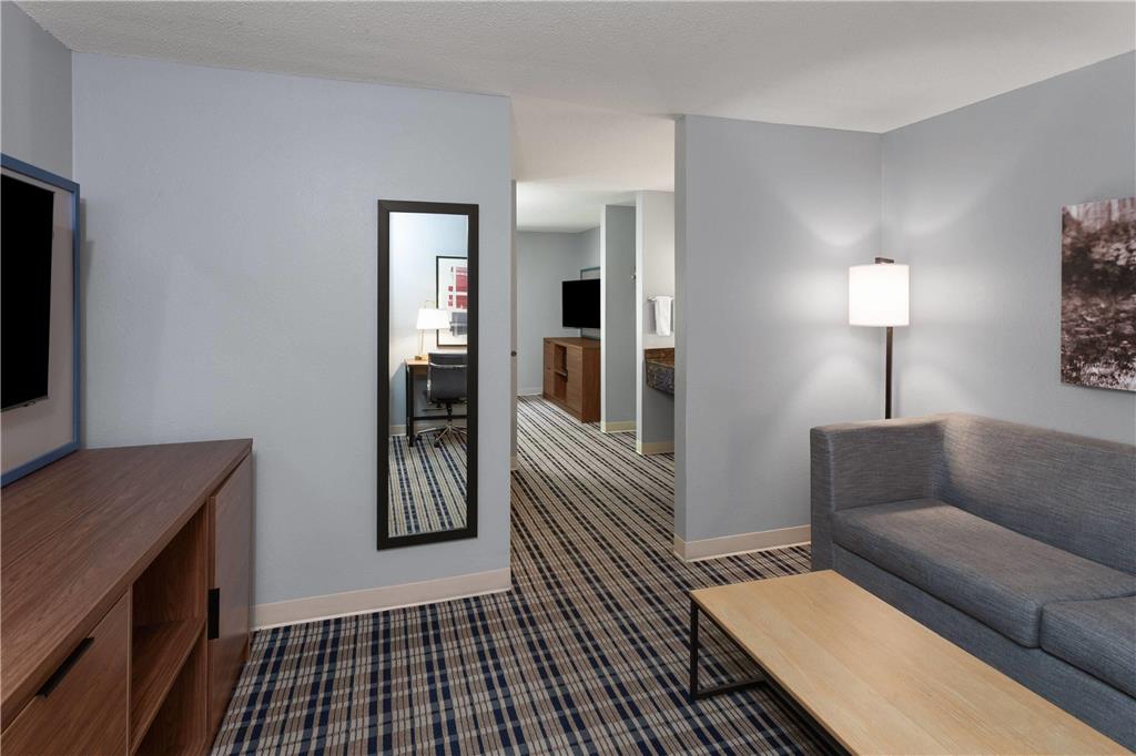 AmericInn by Wyndham West Salem - photo 22