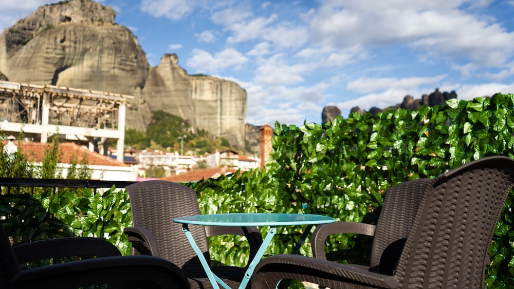 Andromachis Moneto Under Meteora — 4-Star Luxury Hotel in Kalampaka, Greece