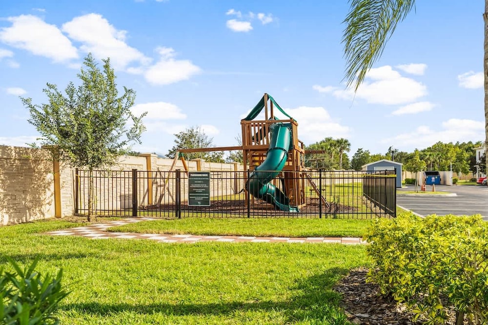 Beautiful 4 Br at West Lucaya Resort WL8979 - photo 52