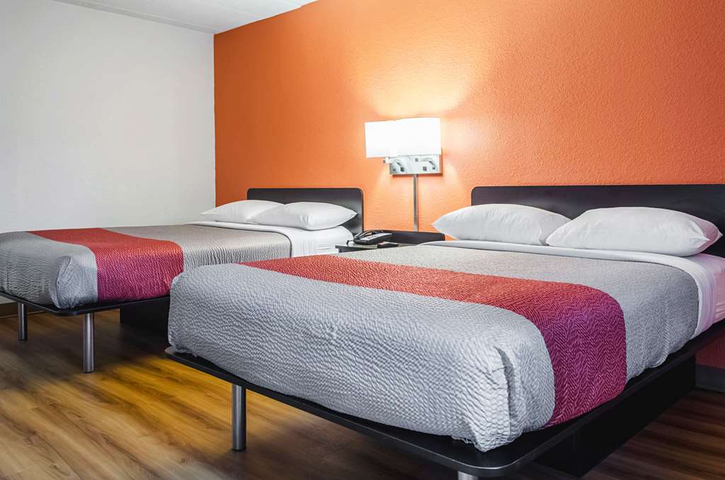 Motel 6 Brockton MA - photo 15