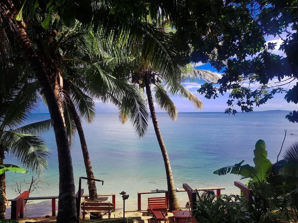 Las Palmeras Beachfront Hotel in Corn Island, Nicaragua