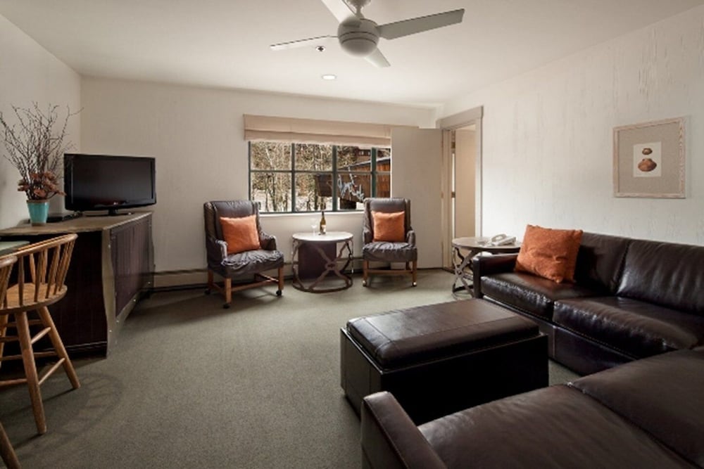 PlumpJack Inn - photo 19