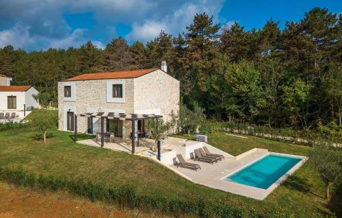Villa Veritas — 4-Star Luxury Hotel in Visignano, Croatia