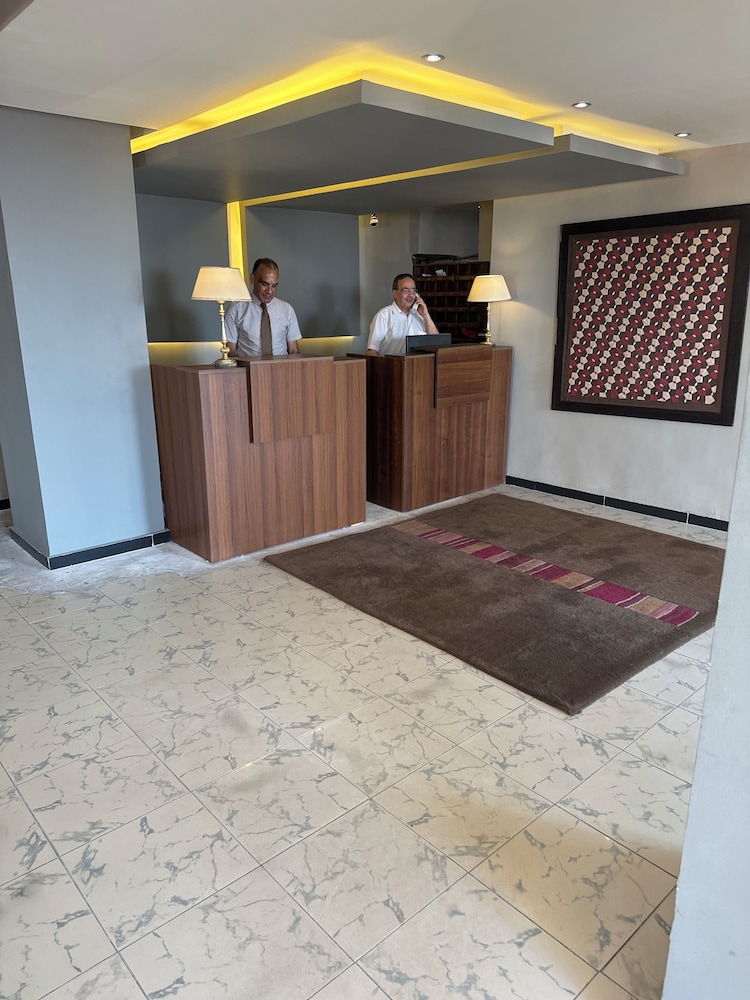 Semiramis hotel