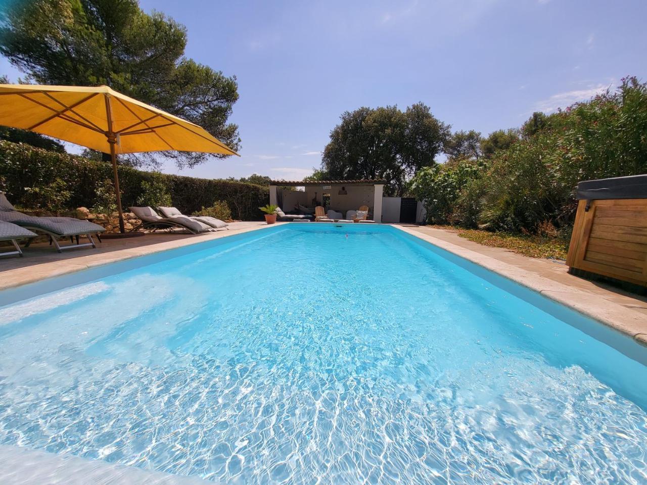 Le Phoenix de Sainte Victoire — hotel in Saint-Marc-Jaumegarde