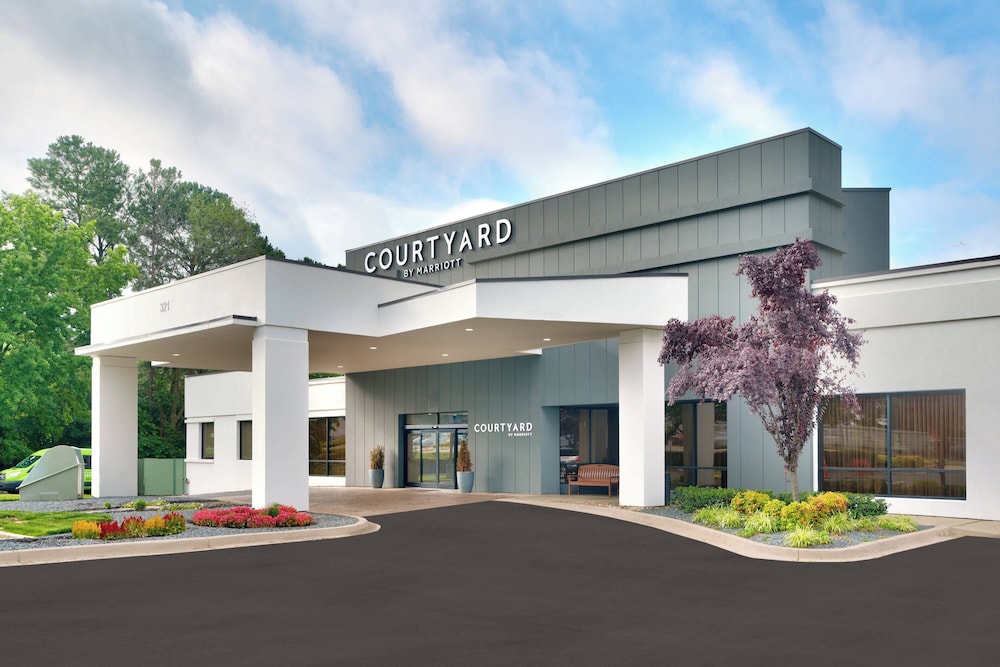 Courtyard by Marriott Charlotte Airport LoSo - photo 40