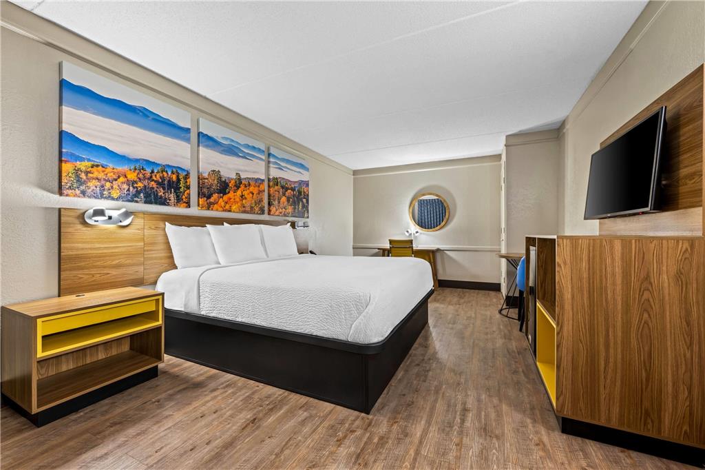Days Inn by Wyndham Birmingham West - photo 29
