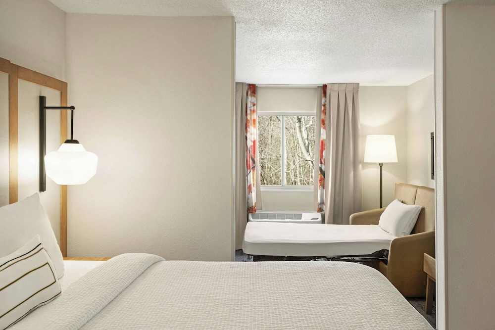 Fairfield Inn by Marriott Warren Niles - photo 14