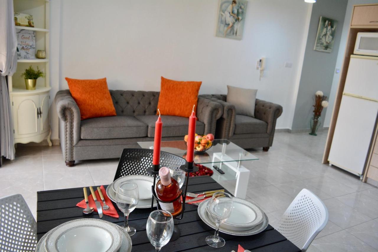 Queens Gardens Kato Paphos Next To Kings Ave Mall by Yiota