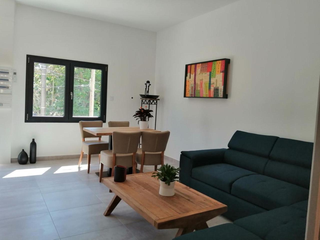 Le Petit Prince — 4-Star Luxury Hotel in Balaruc-Les-Bains, France