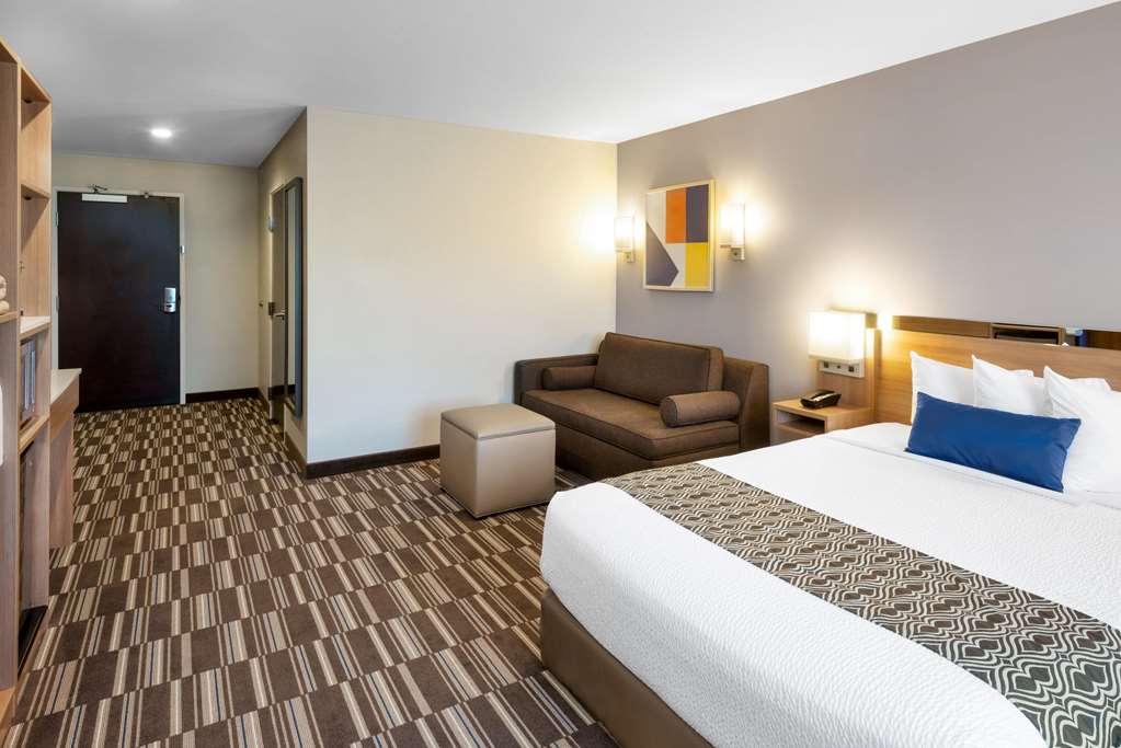 Microtel Inn & Suites by Wyndham Warsaw - photo 42