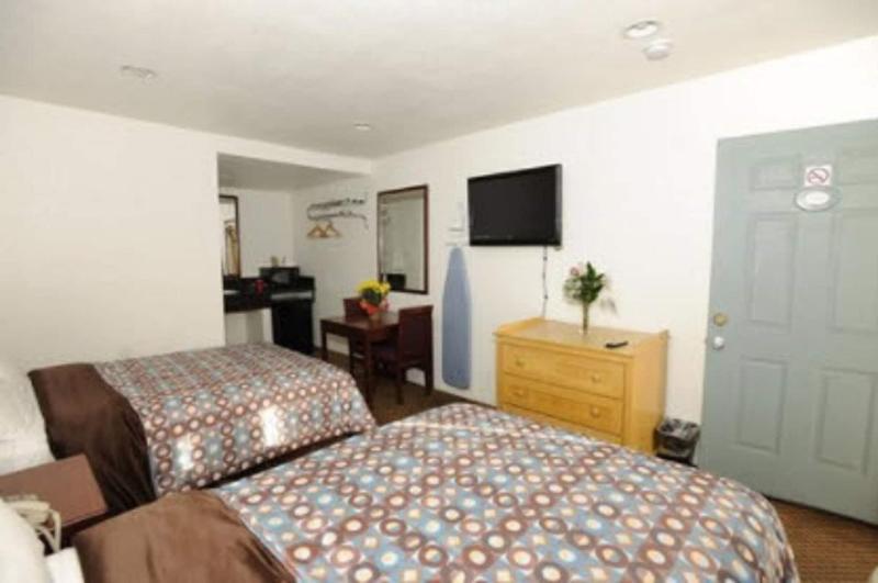 Victoria Motel - photo 34