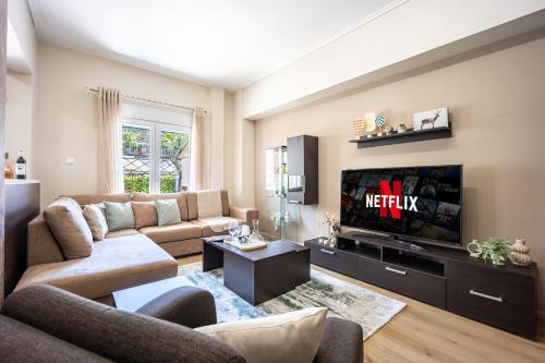 Boutique 1BDR Athens Apartment Huge Balcony — 4-Star Luxury Hotel in Athens, Greece
