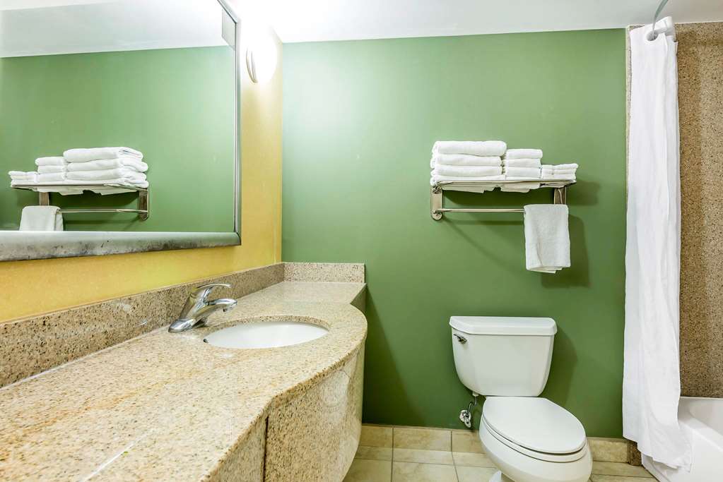 Sleep Inn & Suites University Shands - photo 12