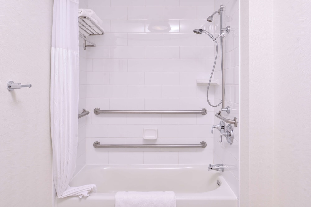 Hilton Garden Inn Bend - photo 59