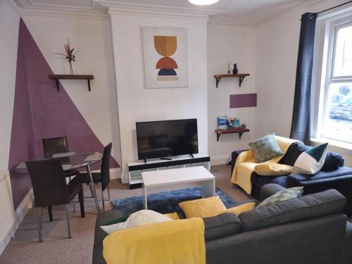 Whitby Elegance 20689922 — Tynemouth