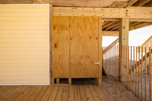 Dip Inn by Oak Island Accommodations - photo 3