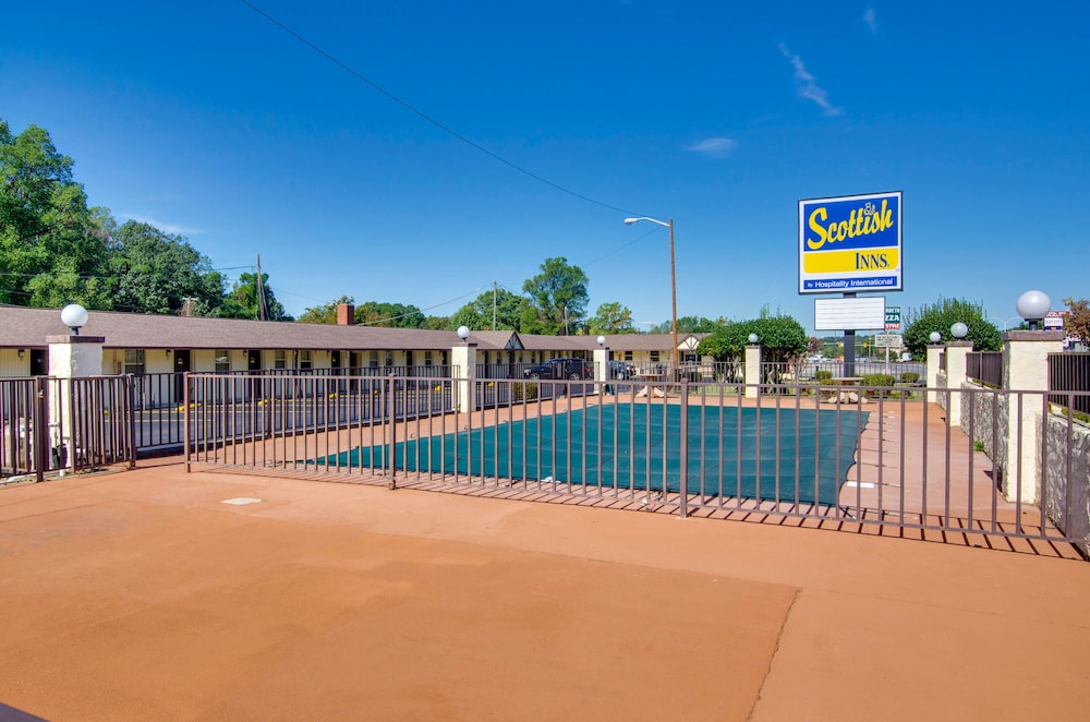 Scottish Inns Collinsville Martinville - photo 29