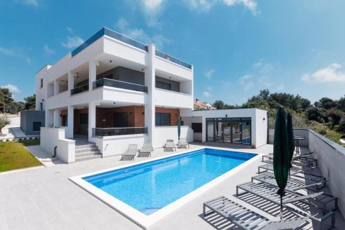 Villa Histra — 4-Star Luxury Hotel in Medulin, Croatia
