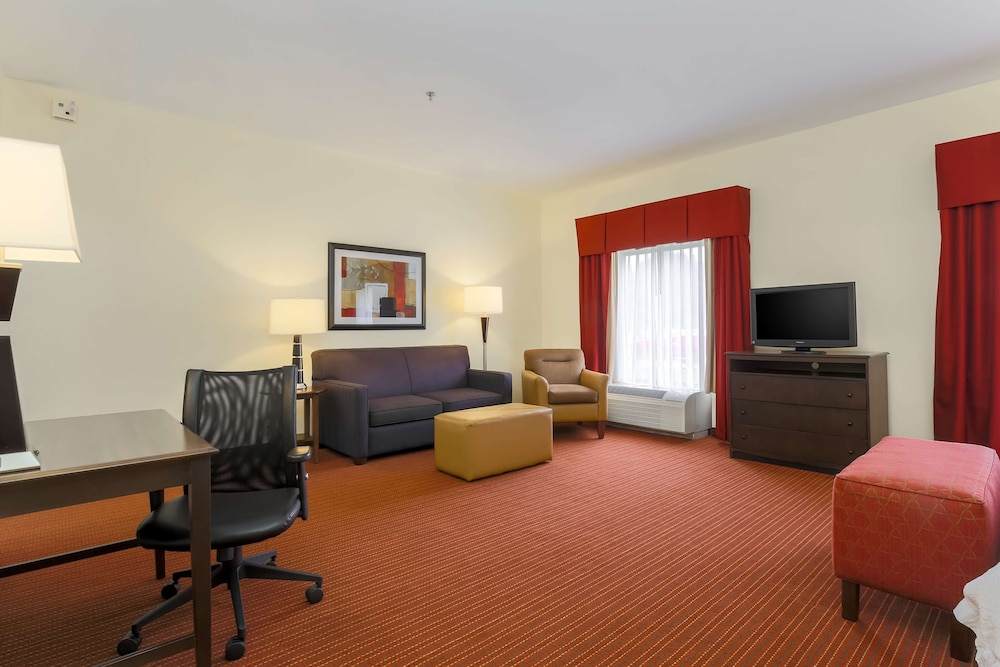 Hampton Inn Champaign Urbana - photo 39