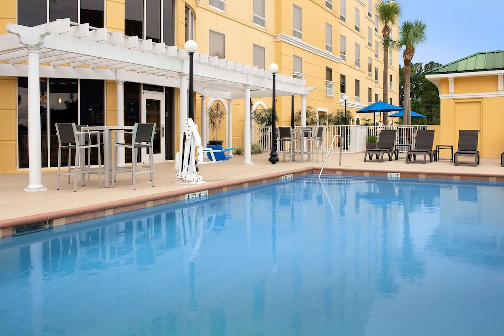 Hampton Inn & Suites Lake City - photo 25