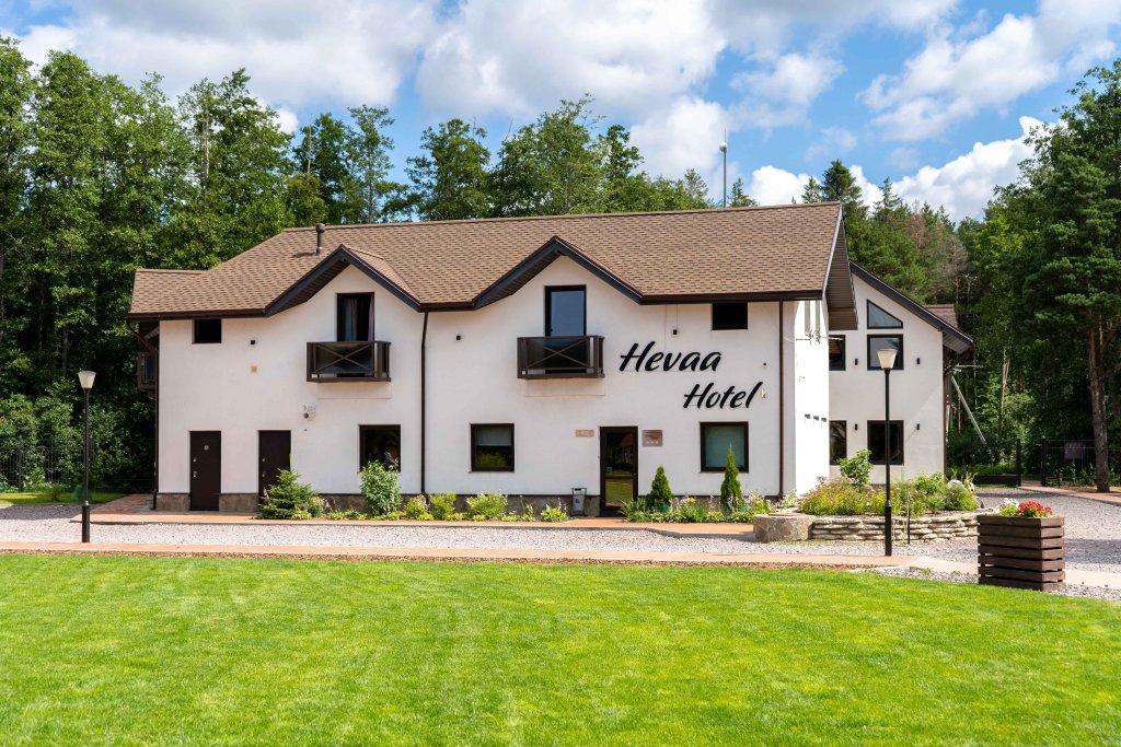 Territoriya Otdyha Hevaa Hotel — hotel in Sosnovyy Bor