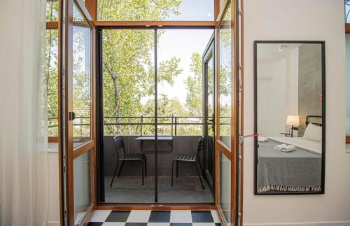 Stylish 1BR Apt In Tbilisi By Wehost