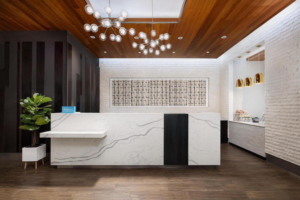 Hilton Garden Inn New York Times Square Central - photo 6