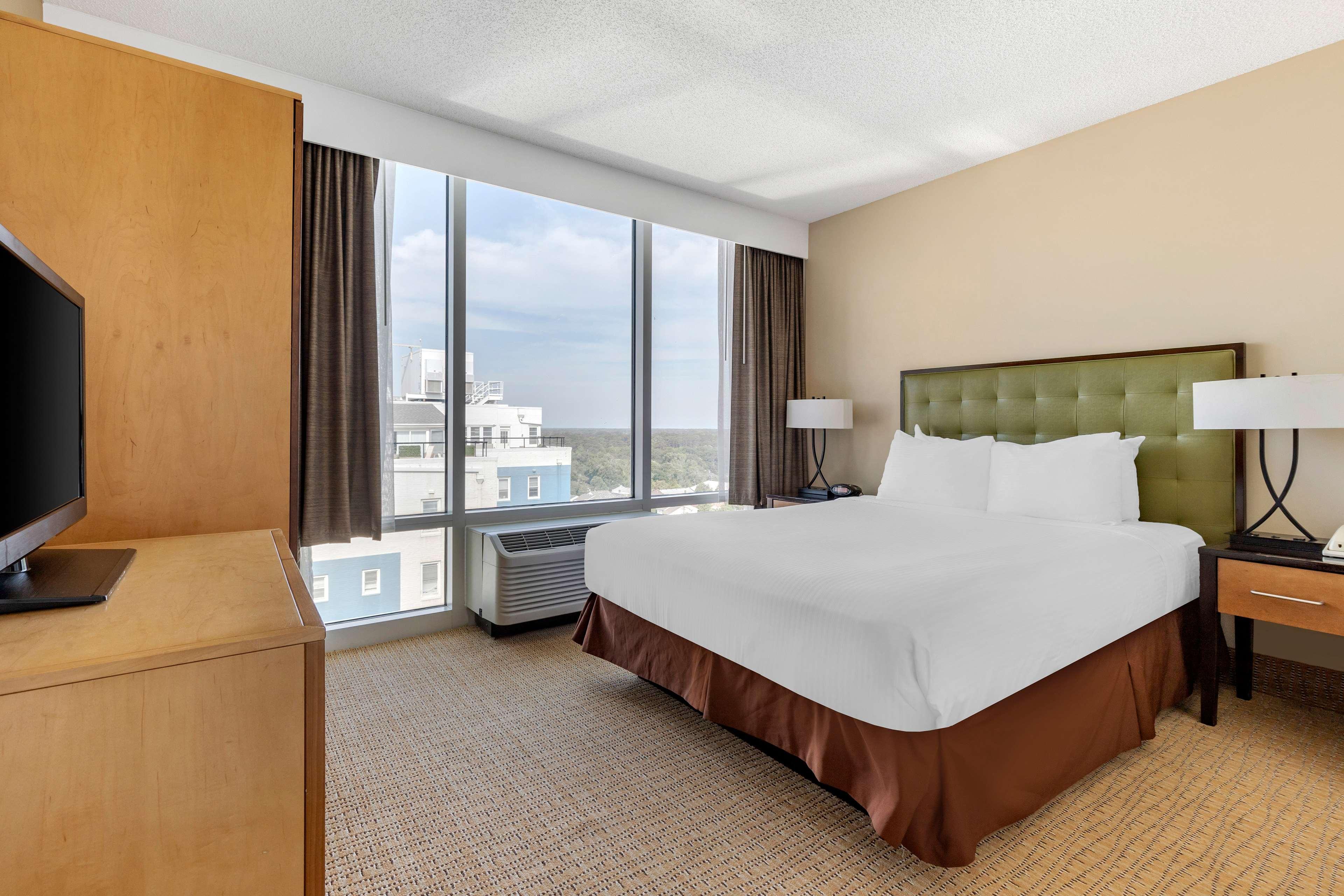 Hilton Vacation Club Ocean Beach Club Virginia Beach - photo 128