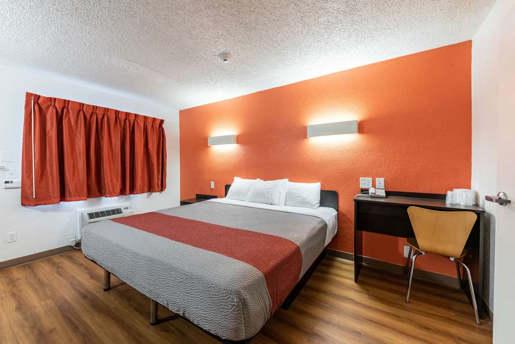 Motel 6 North Richland Hills TX - photo 18