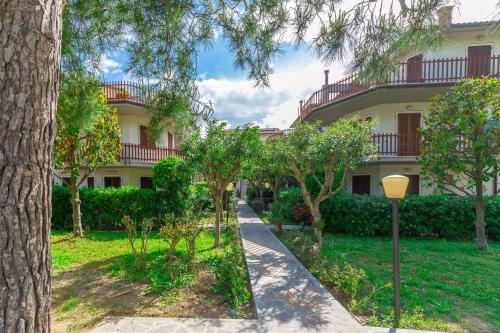 Italian Experience Conero Garden Apartment — 4-Star Luxury Hotel in Marcelli, Italy