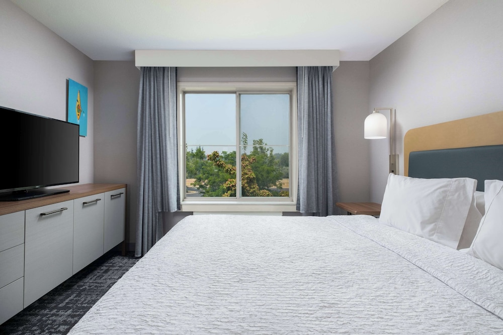 Homewood Suites Medford - photo 15