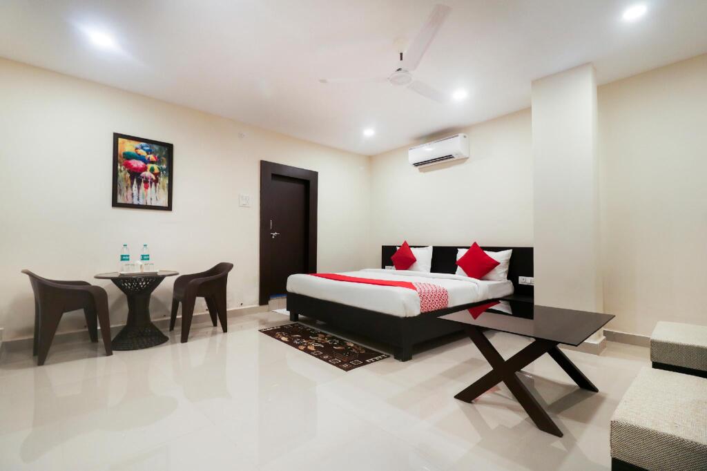 Oyo 45589 Hotel Captain Inn — Rewa