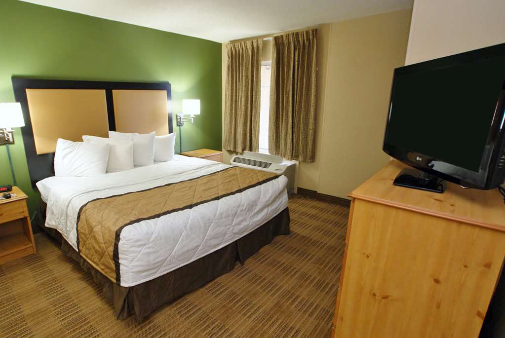 Extended Stay America Austin Arboretum South - photo 28
