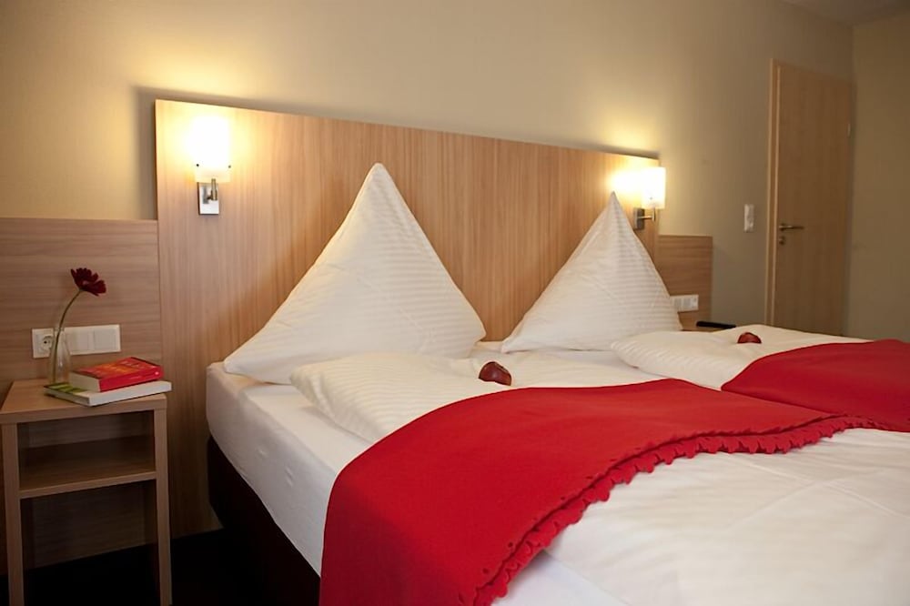Hotel Rosenhof Garni — Pegnitz — photo 4