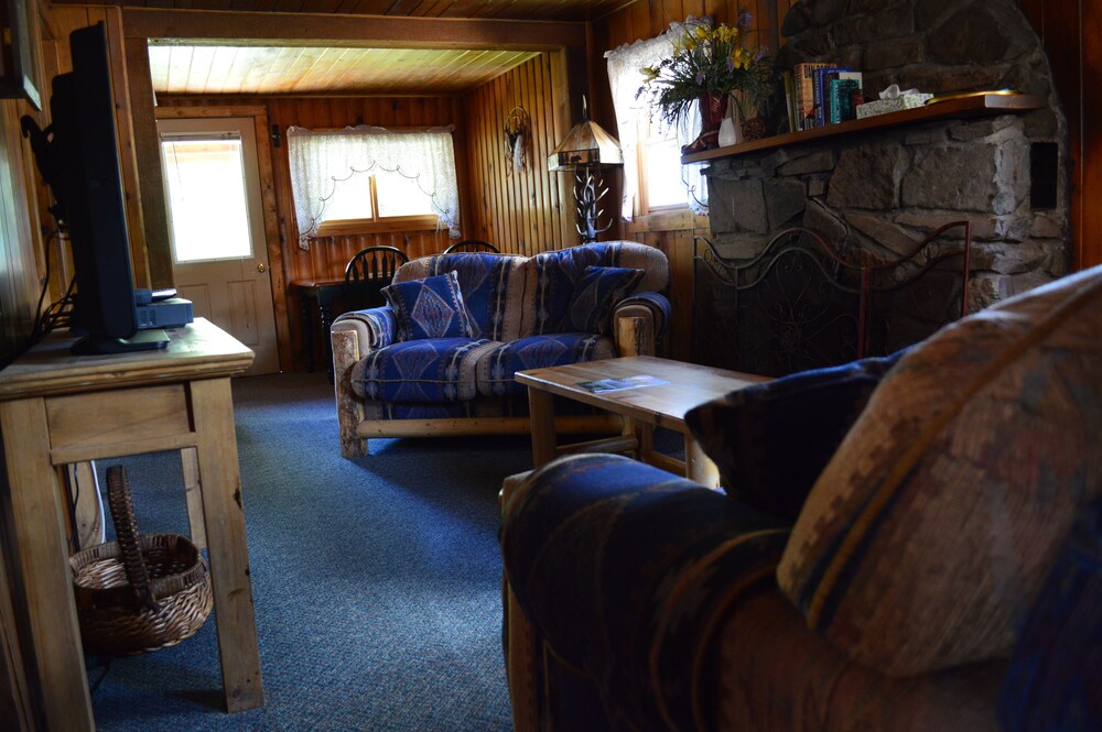 Daven Haven Lodge & Cabins - photo 62