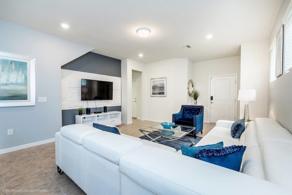 Solterra Resort Brand NEW 5bed Pool Home #5st417 - photo 33