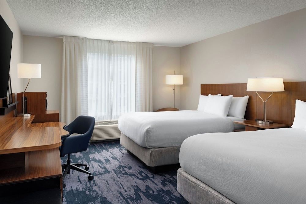 Fairfield Inn By Marriott Orlando Airport - photo 9