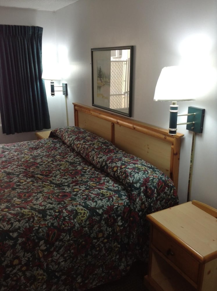 Plaza Inn Great Falls - photo 20