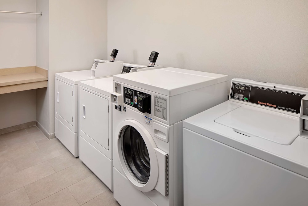 Homewood Suites by Hilton Orlando Maitland - photo 18