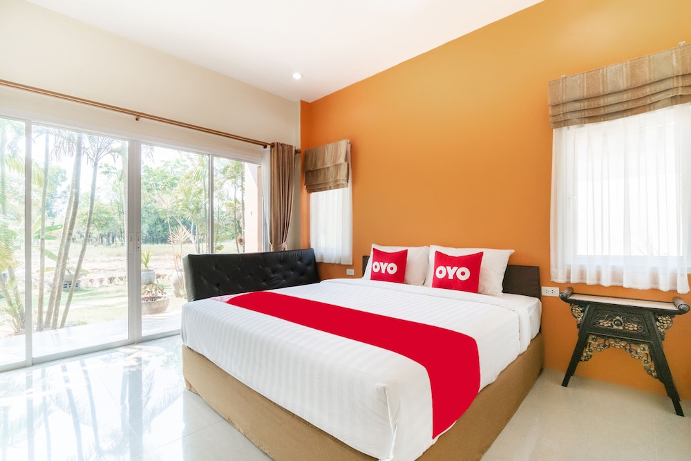 OYO Kanum Kanoon Resort in Bang Lamung, Thailand
