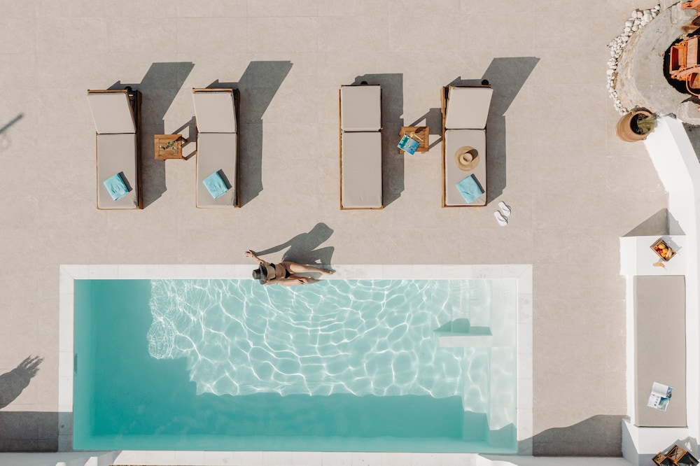 Villa of Roses Private villa with pool — 4-Star Luxury Hotel in Naxos, Greece