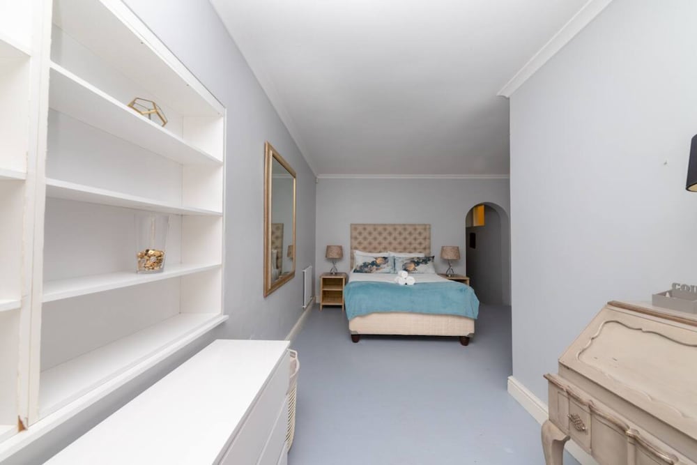 Vintage Nook 1 Bedroom Apartment in Green Point