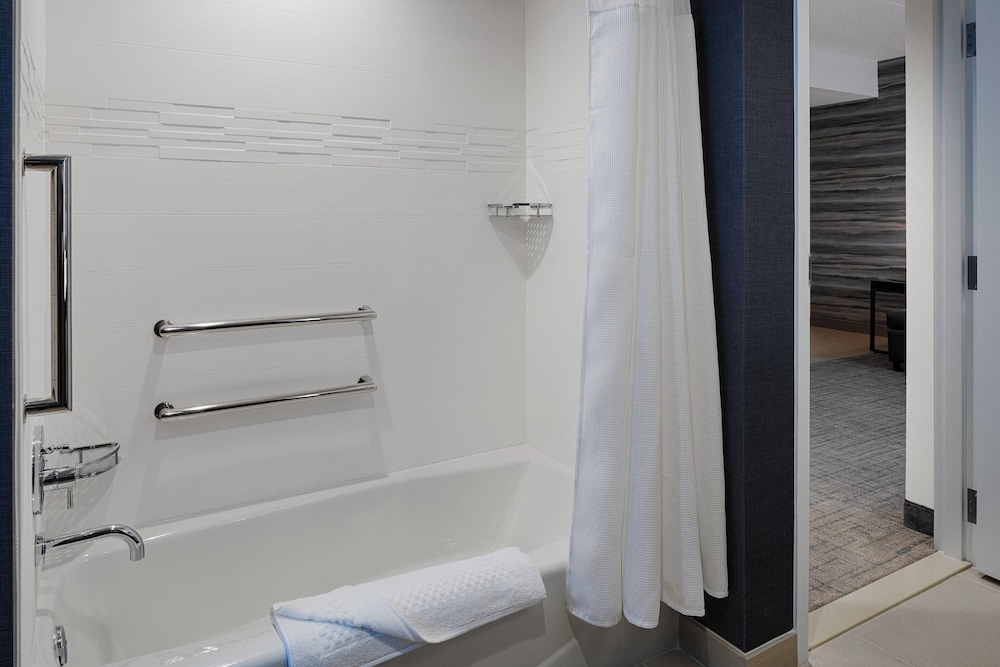 Residence Inn by Marriott Columbus Airport - photo 19